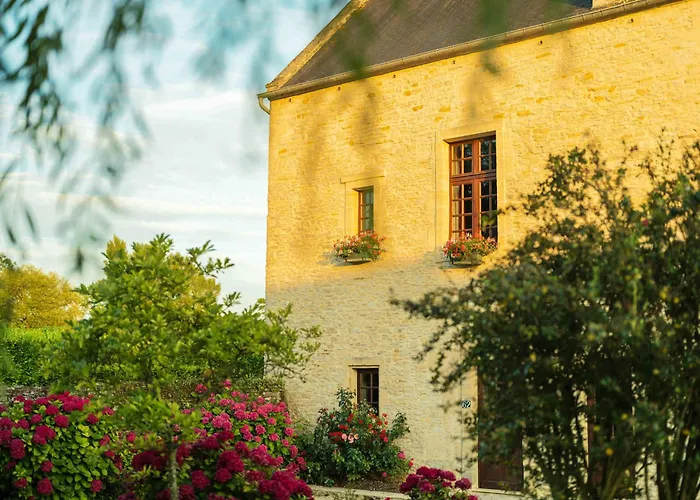Hotel Le Manoir De Mathan Crepon A La Campagne 5 Mn D'Arromanches Et 10 Mn De Bayeux